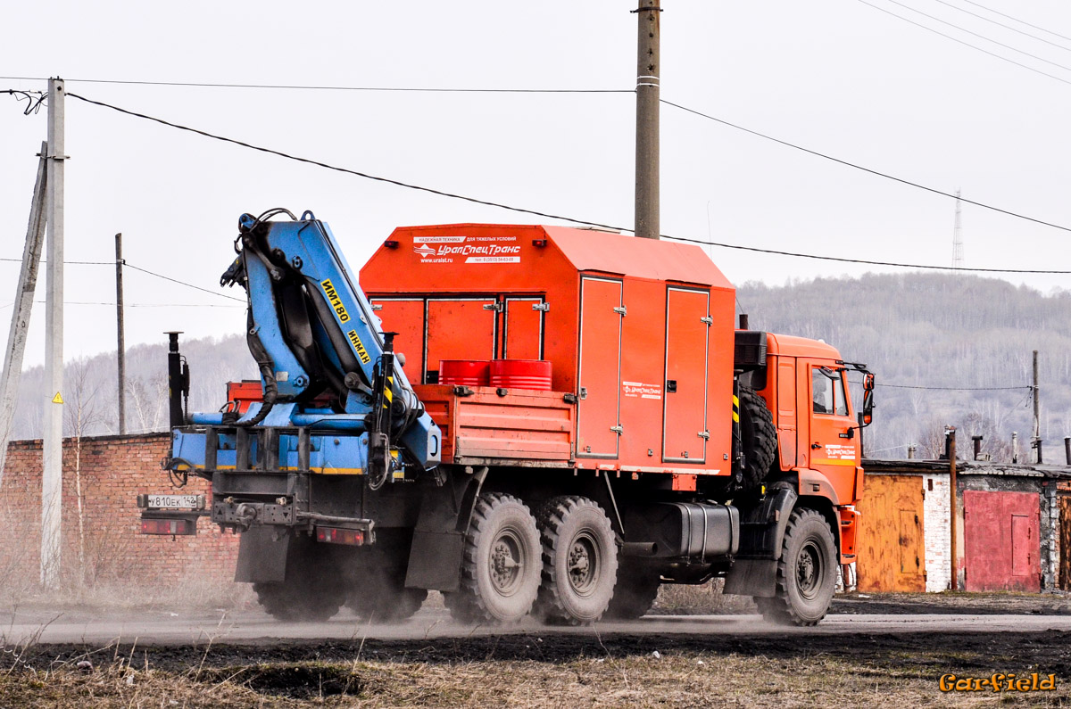 Кемеровская область, № У 810 ЕК 142 — КамАЗ-43118-46