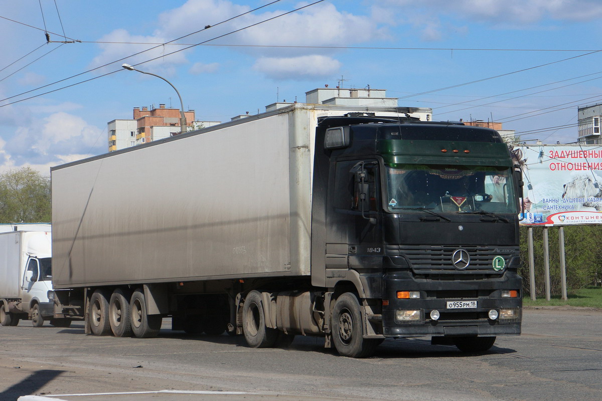 Удмуртия, № О 955 РМ 18 — Mercedes-Benz Actros ('1997) 1843