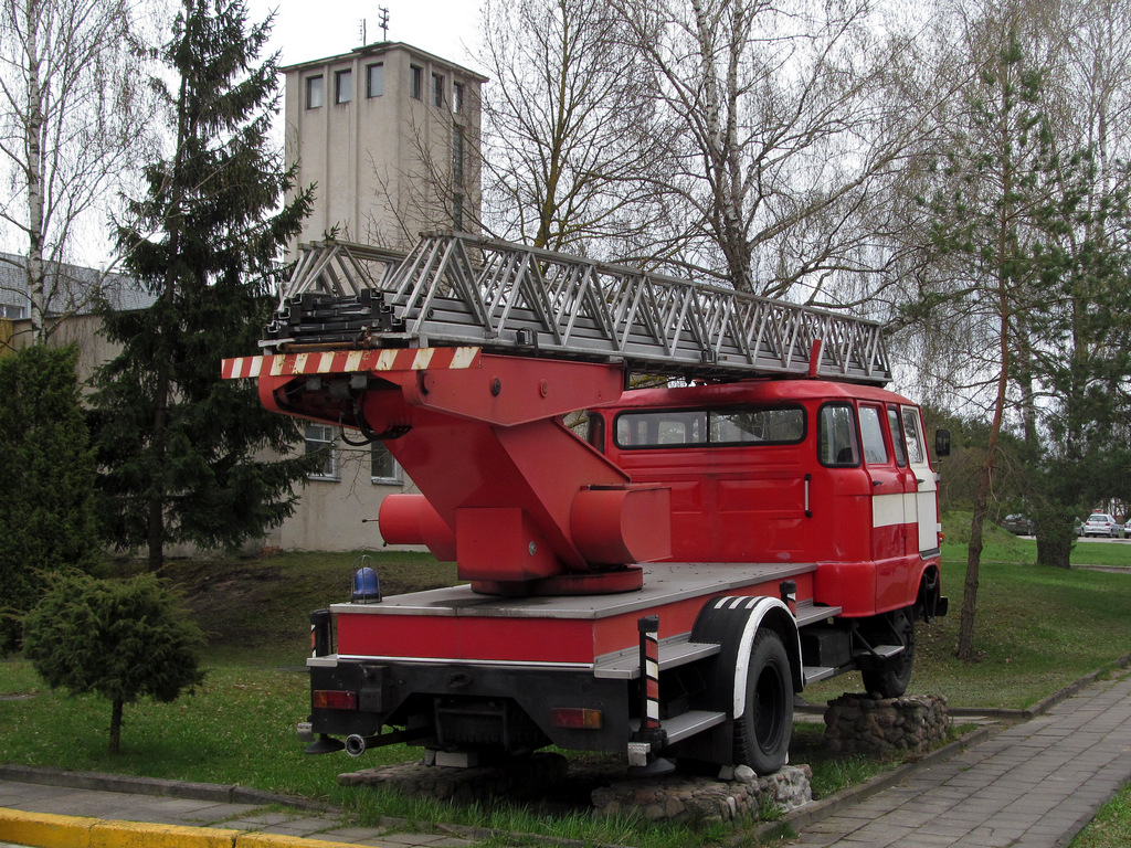 Литва, № (LT) U/N 0008 — IFA W50L (общая модель); Литва — Автомобили на постаментах; Техника на постаментах, памятники (Литва)