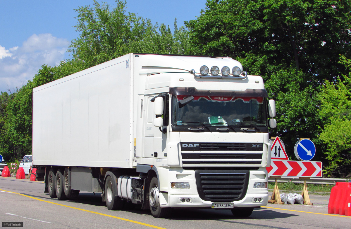 Киевская область, № АІ 8848 ЕС — DAF XF105 FT