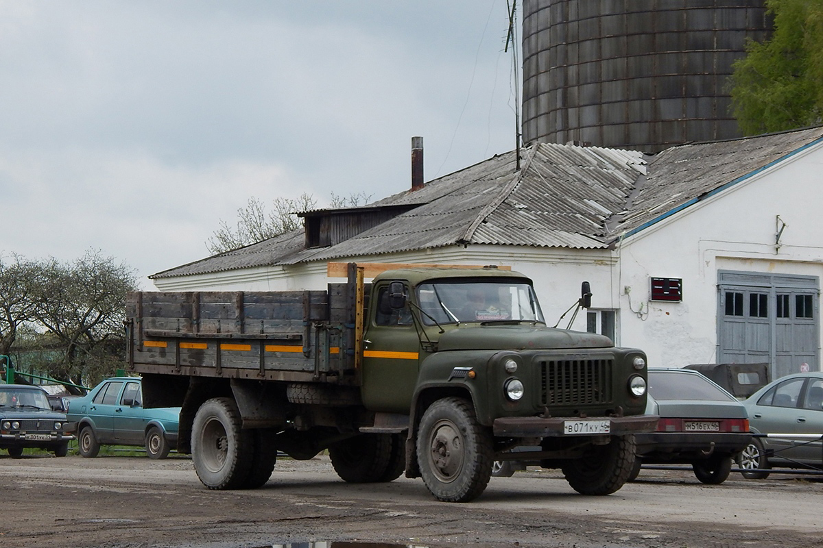 Курская область, № В 071 КУ 46 — ГАЗ-53-12