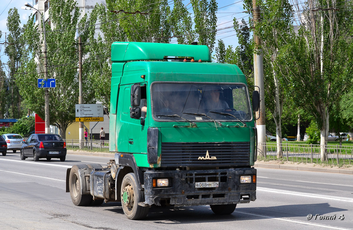 Волгоградская область, № А 088 ММ 134 — МАЗ-5440A8