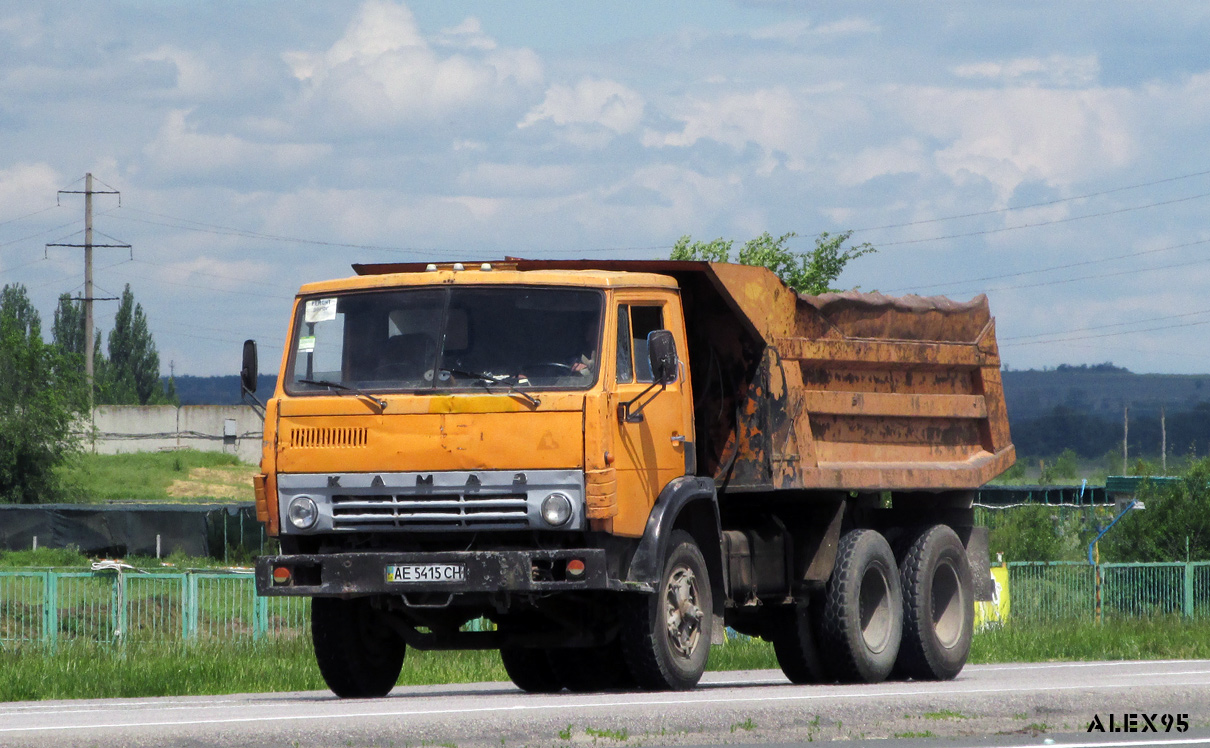 Днепропетровская область, № АЕ 5415 СН — КамАЗ-55111 [551110]