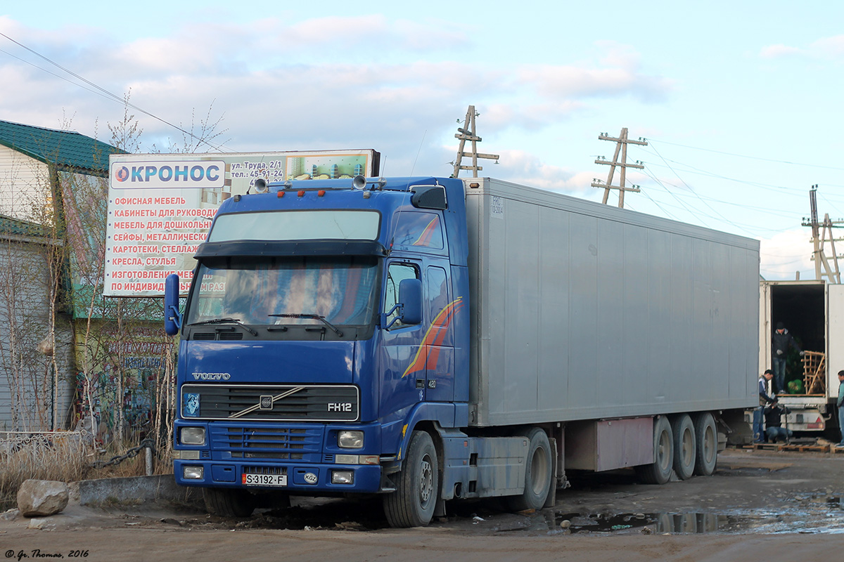 Киргизия, № S 3192 F — Volvo ('1993) FH12.420; Киргизия, № 1703 SCP —  Модель неизвестна