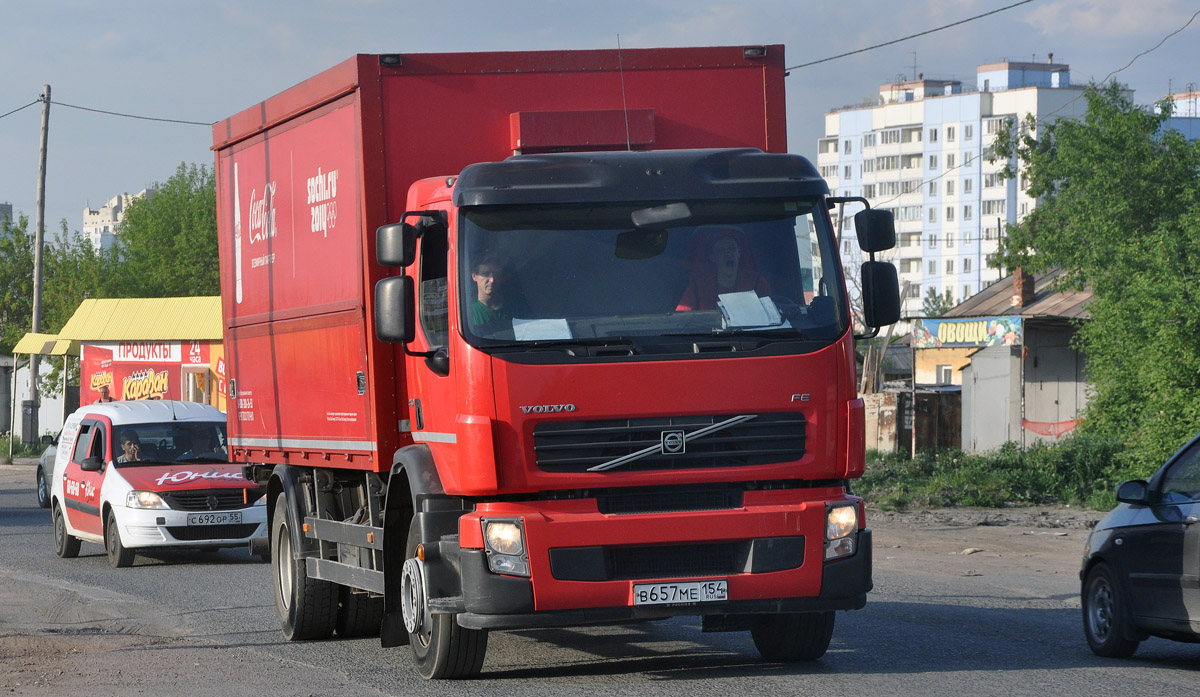 Новосибирская область, № В 657 МЕ 154 — Volvo ('2006) FE