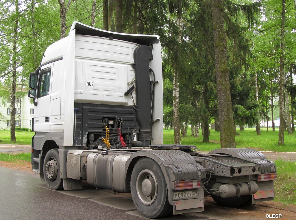 Калининградская область, № Р 092 КУ 39 — Mercedes-Benz Actros ('2009) 1844