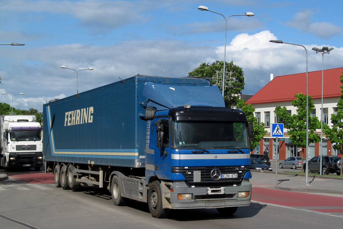 Литва, № EZM 679 — Mercedes-Benz Actros ('1997)