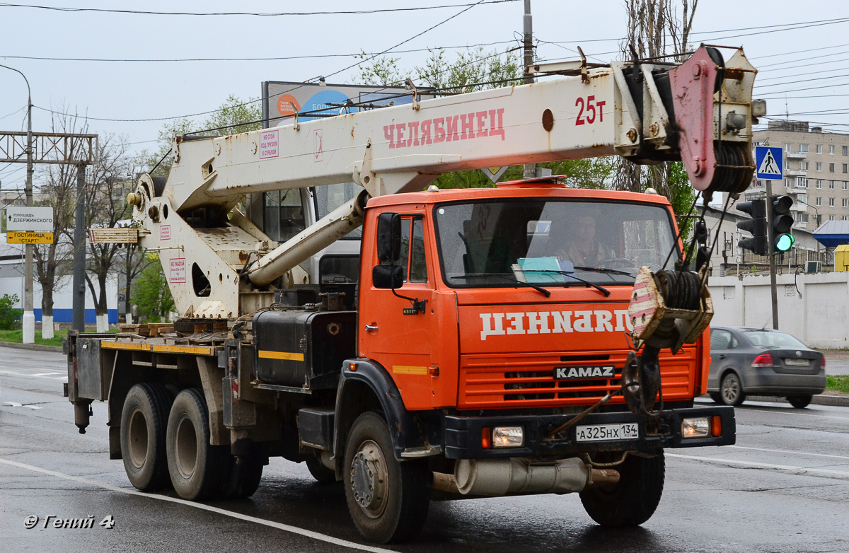 Волгоградская область, № А 325 НХ 134 — КамАЗ-65115 (общая модель)