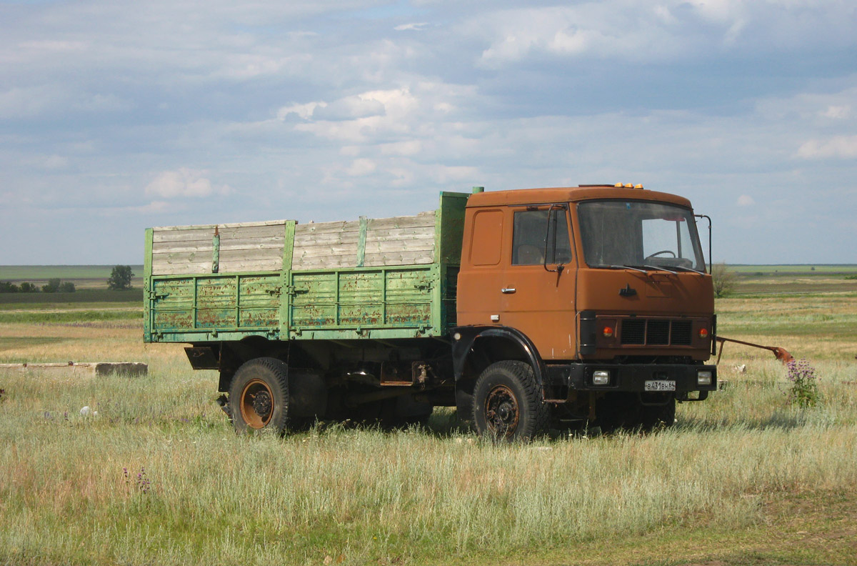 Саратовская область, № В 431 ВН 64 — МАЗ-53371