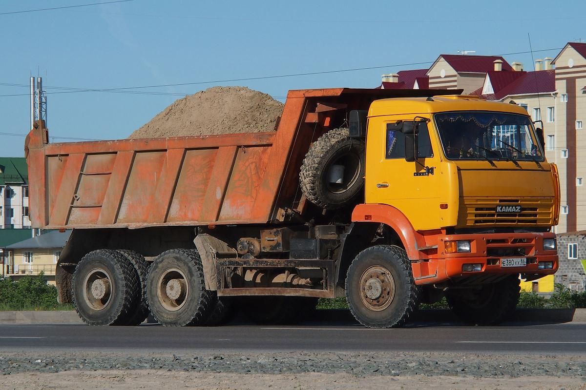 Ханты-Мансийский автоном.округ, № Е 380 ХХ 86 — КамАЗ-6522 [652200]