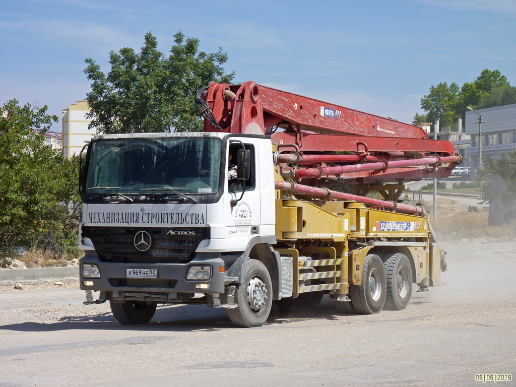 Севастополь, № А 969 НЕ 92 — Mercedes-Benz Actros ('2003) 3341