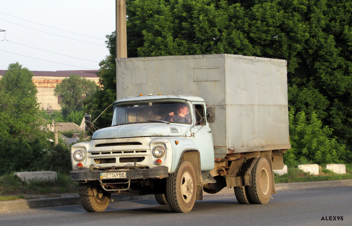 Днепропетровская область, № АЕ 7369 ВЕ — ЗИЛ-431412