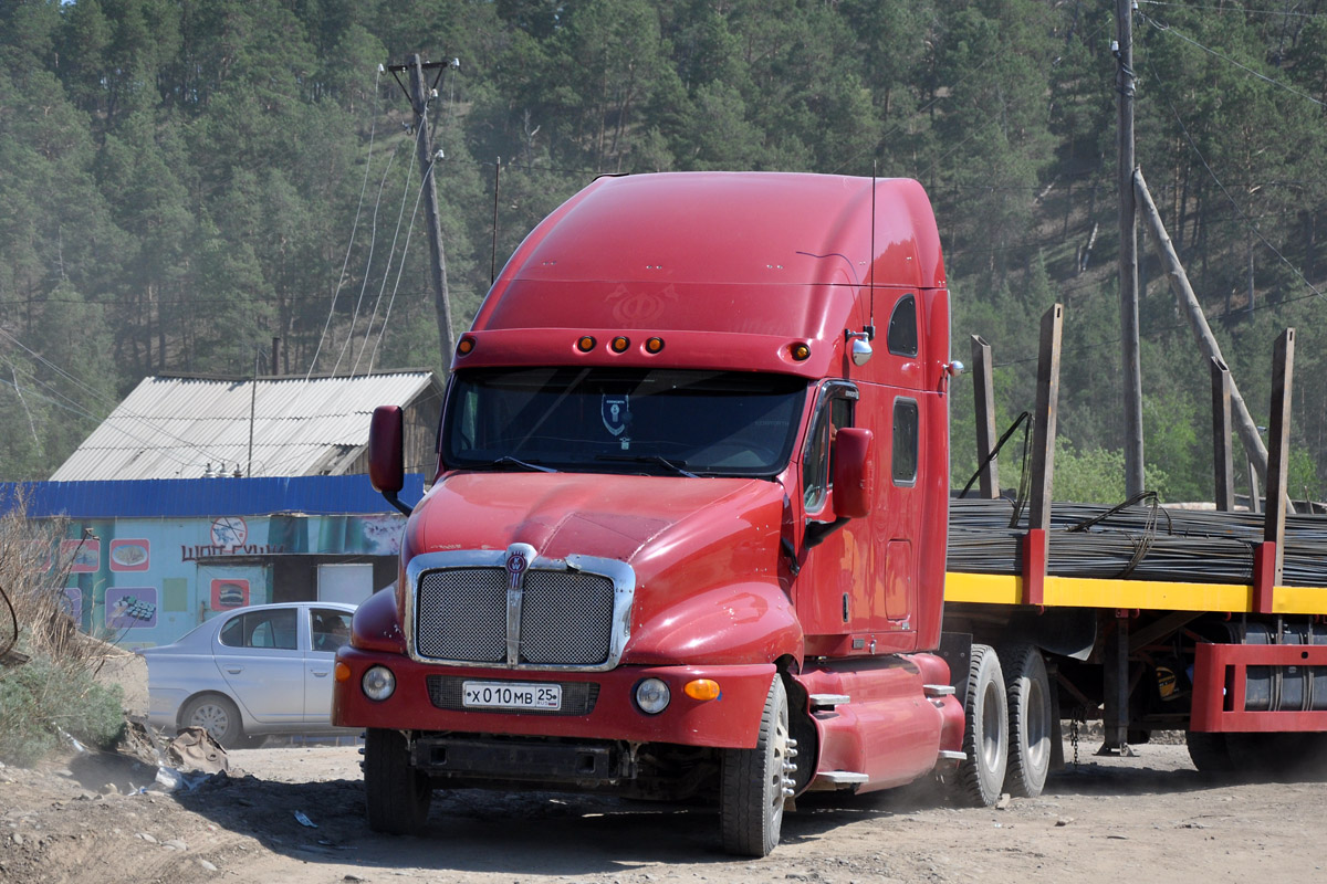 Приморский край, № Х 010 МВ 25 — Kenworth T2000