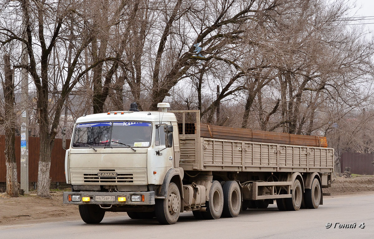 Волгоградская область, № М 675 ВР 34 — КамАЗ-54115-15 [54115R]