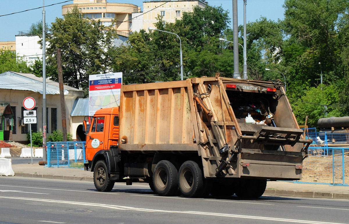 Москва, № Т 273 ОЕ 77 — КамАЗ-53212