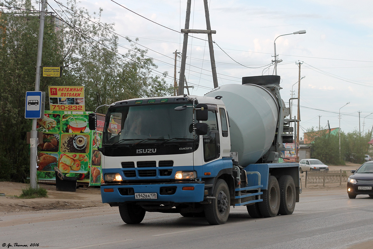 Саха (Якутия), № Е 942 ВА 138 — Isuzu Giga (общая модель)