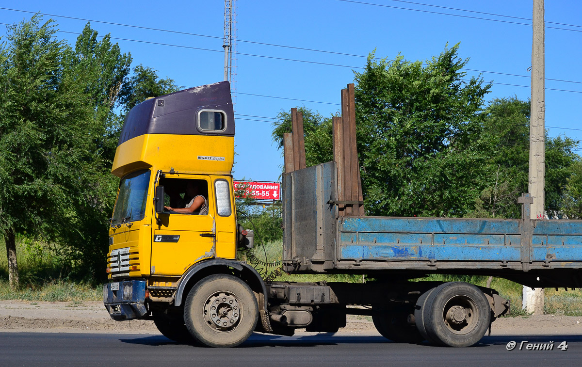 Курская область, № Н 586 КУ 46 — Renault G-Series Manager