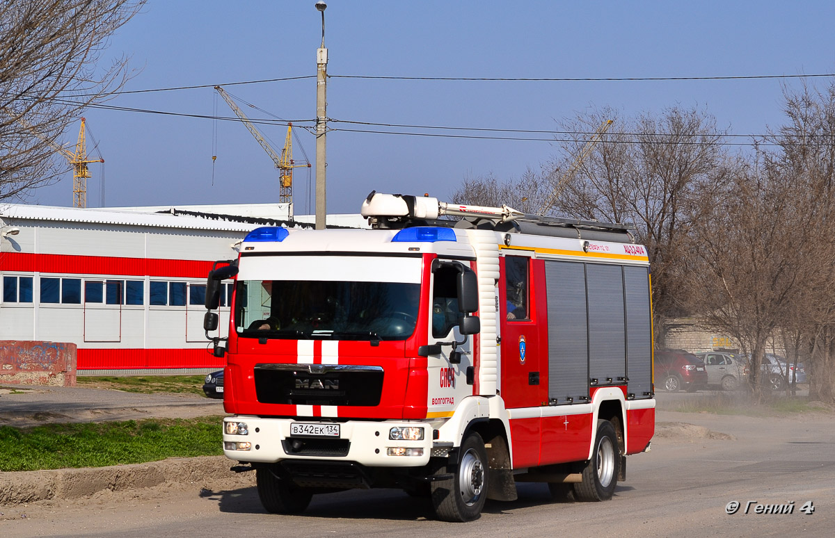 Волгоградская область, № В 342 ЕК 134 — MAN TGM 13.290