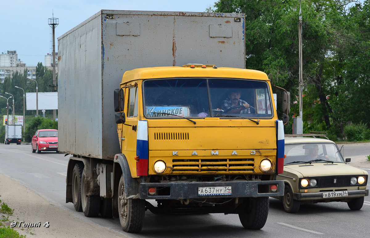 Волгоградская область, № А 637 НУ 34 — КамАЗ-5320