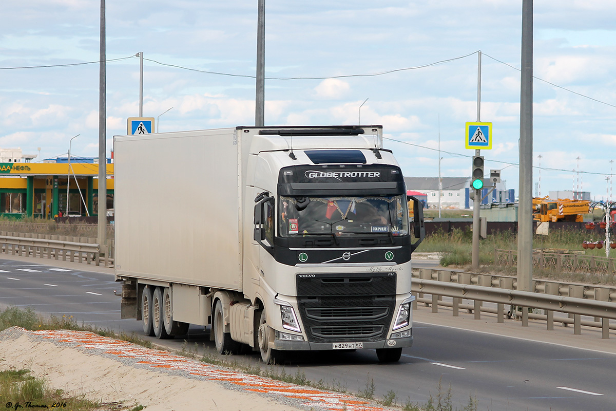 Смоленская область, № Е 829 НТ 67 — Volvo ('2012) FH.460 [X9P]