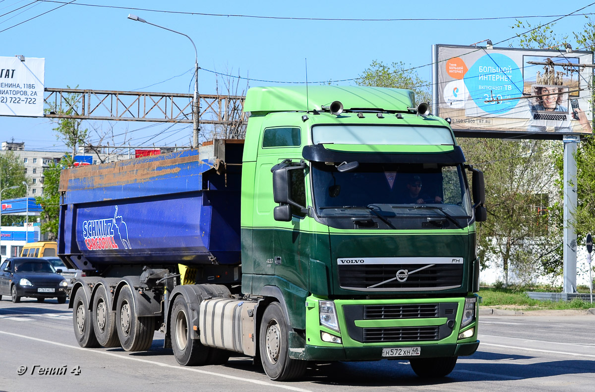 Липецкая область, № Н 572 ХН 48 — Volvo ('2008) FH.420