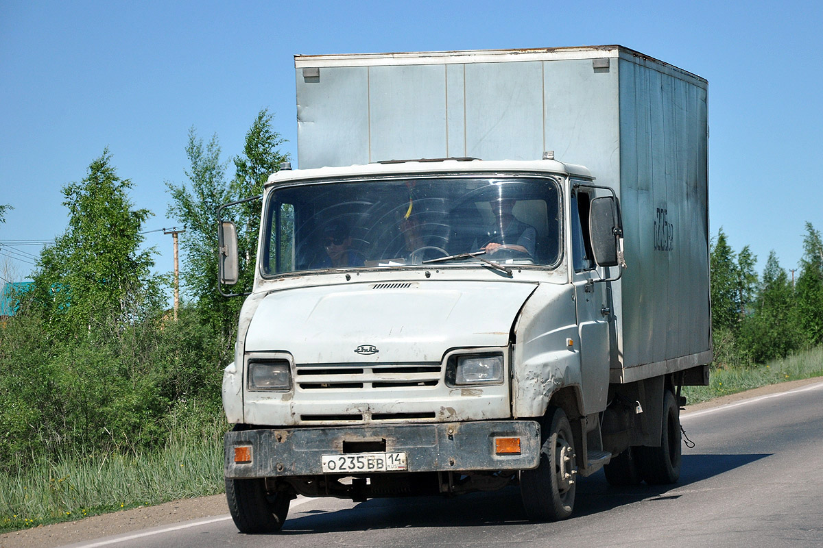 Саха (Якутия), № О 235 ВВ 14 — ЗИЛ-5301БО "Бычок"