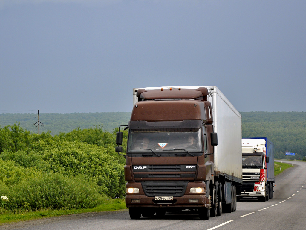 Тюменская область, № Е 054 ОТ 72 — DAF CF85 FTG