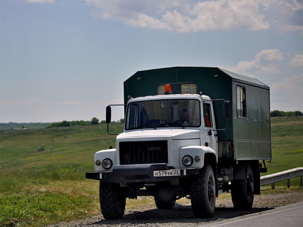 Алтайский край, № Н 579 УК 22 — ГАЗ-33081 «Садко»