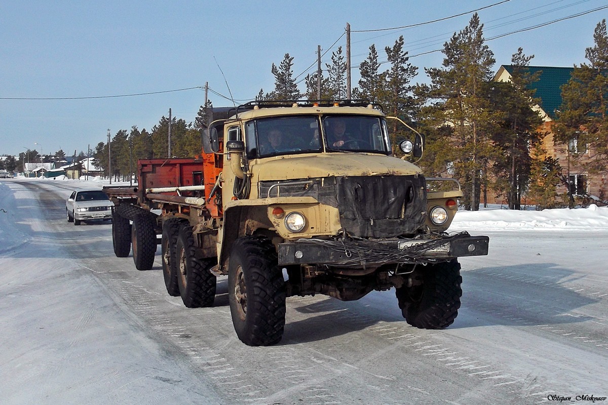 Саха (Якутия), № О 423 ВО 14 — Урал-5557