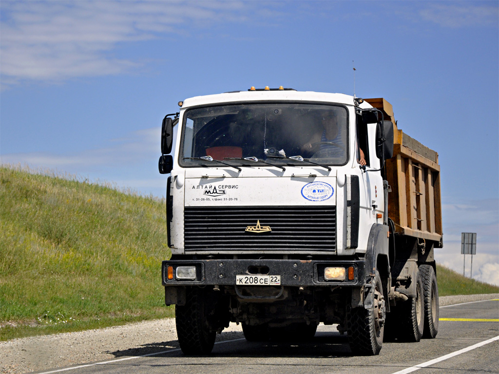 Алтайский край, № К 208 СЕ 22 — МАЗ-651705