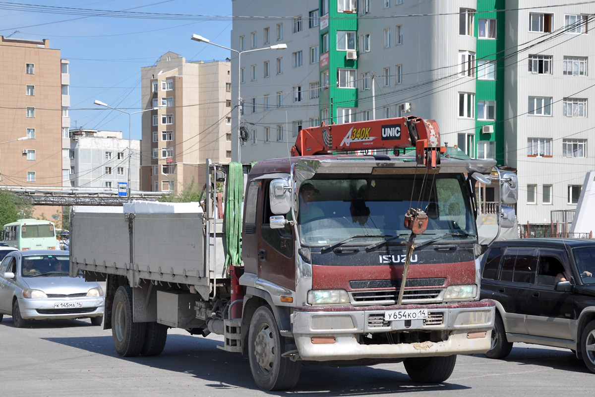 Саха (Якутия), № У 654 КО 14 — Isuzu Forward (общая модель)