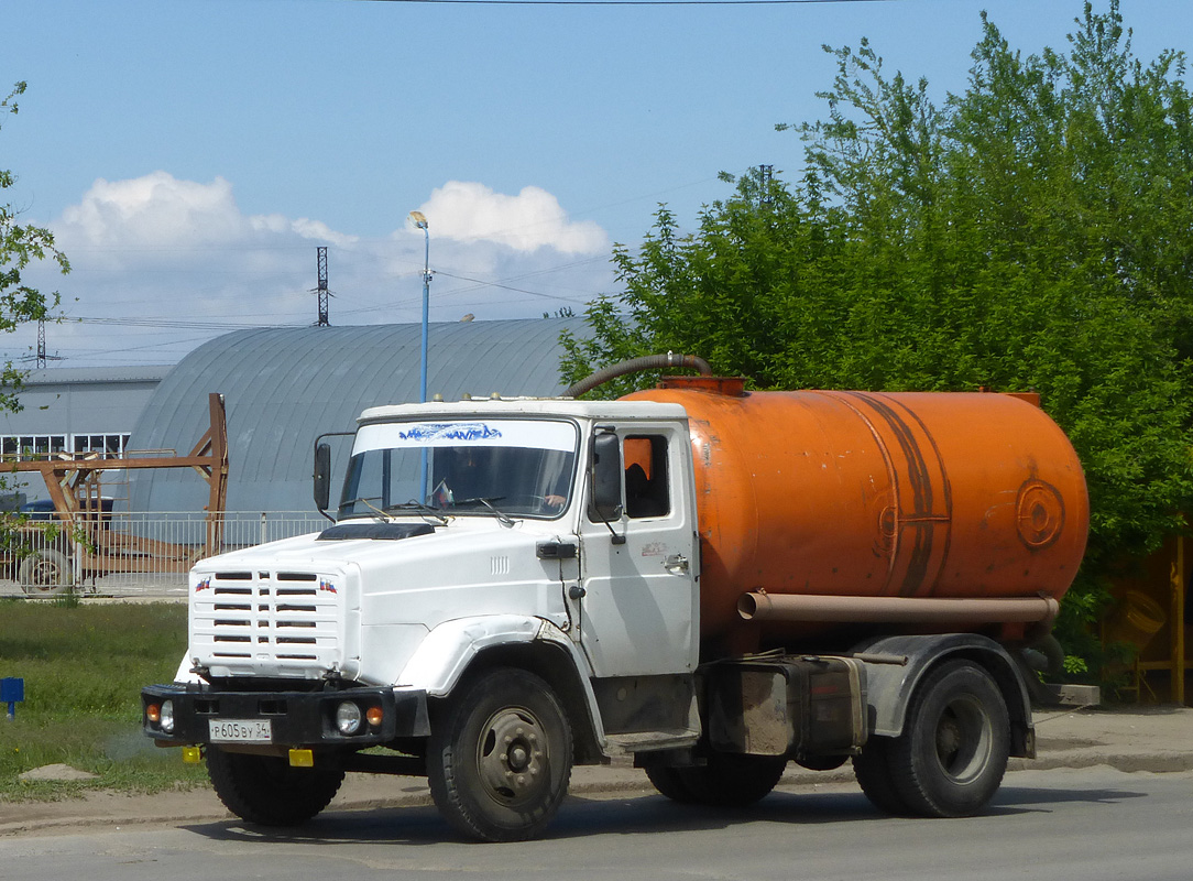 Волгоградская область, № Р 605 ВУ 34 — ЗИЛ-433362