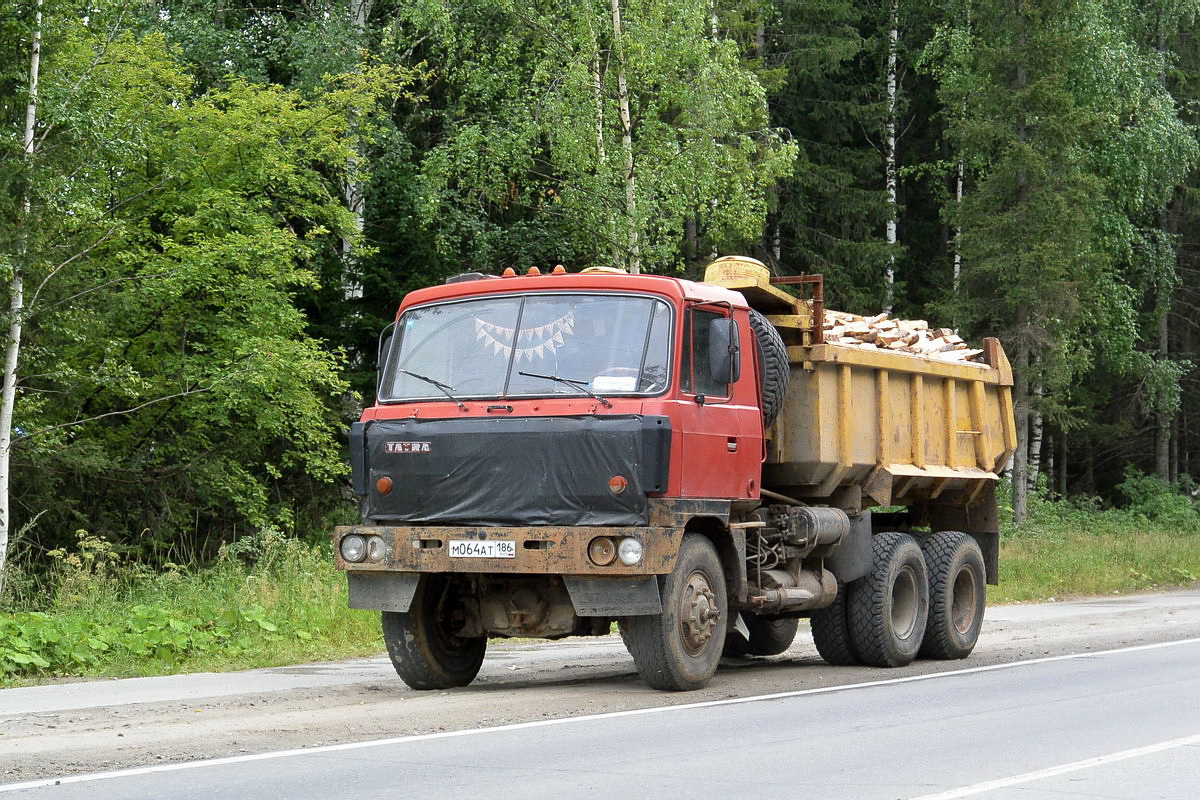 Ханты-Мансийский автоном.округ, № М 064 АТ 186 — Tatra 815 S1 A