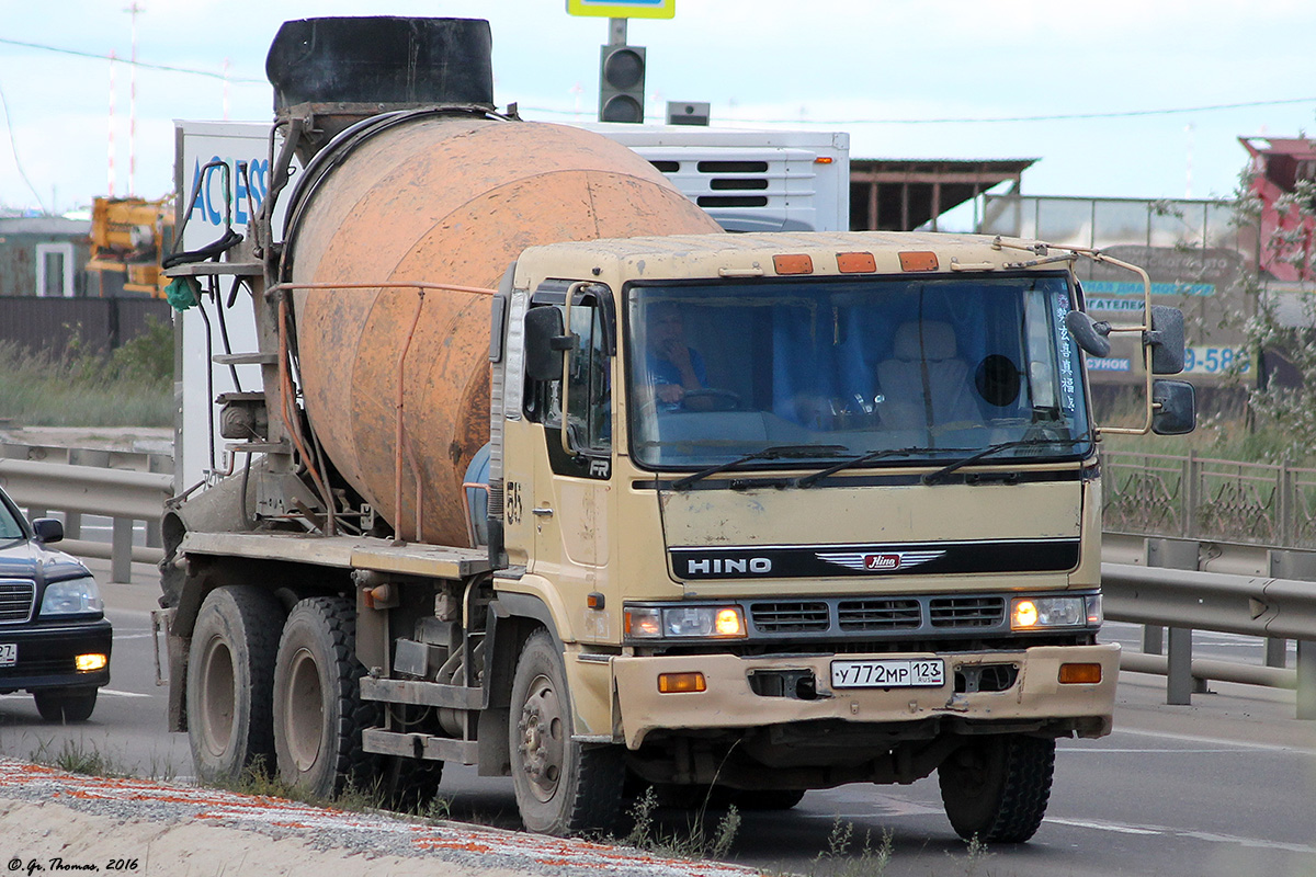 Саха (Якутия), № У 772 МР 123 — Hino FR