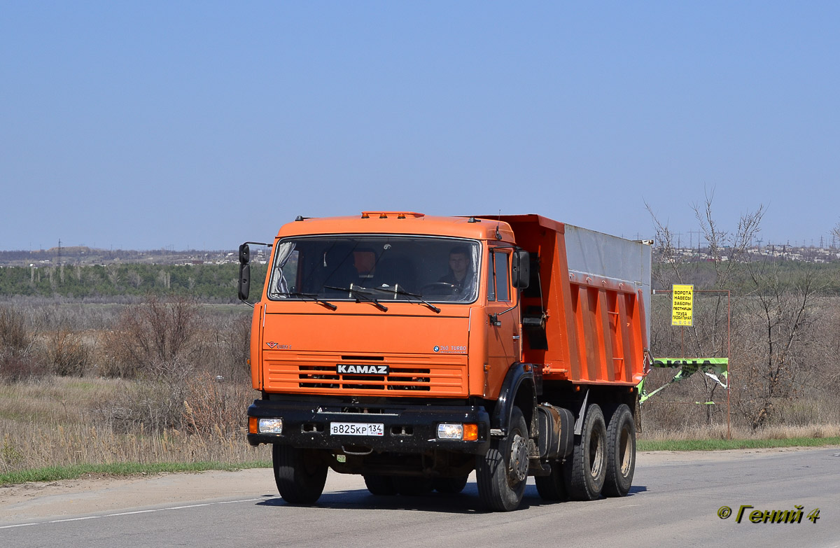 Волгоградская область, № В 825 КР 134 — КамАЗ-65115 [651150]