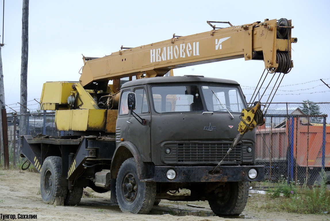 Сахалинская область, № А 401 ВО 65 — МАЗ-5334