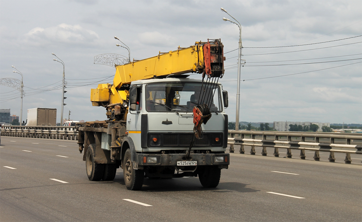 Красноярский край, № К 525 ЕН 124 — МАЗ-5337 [533700]