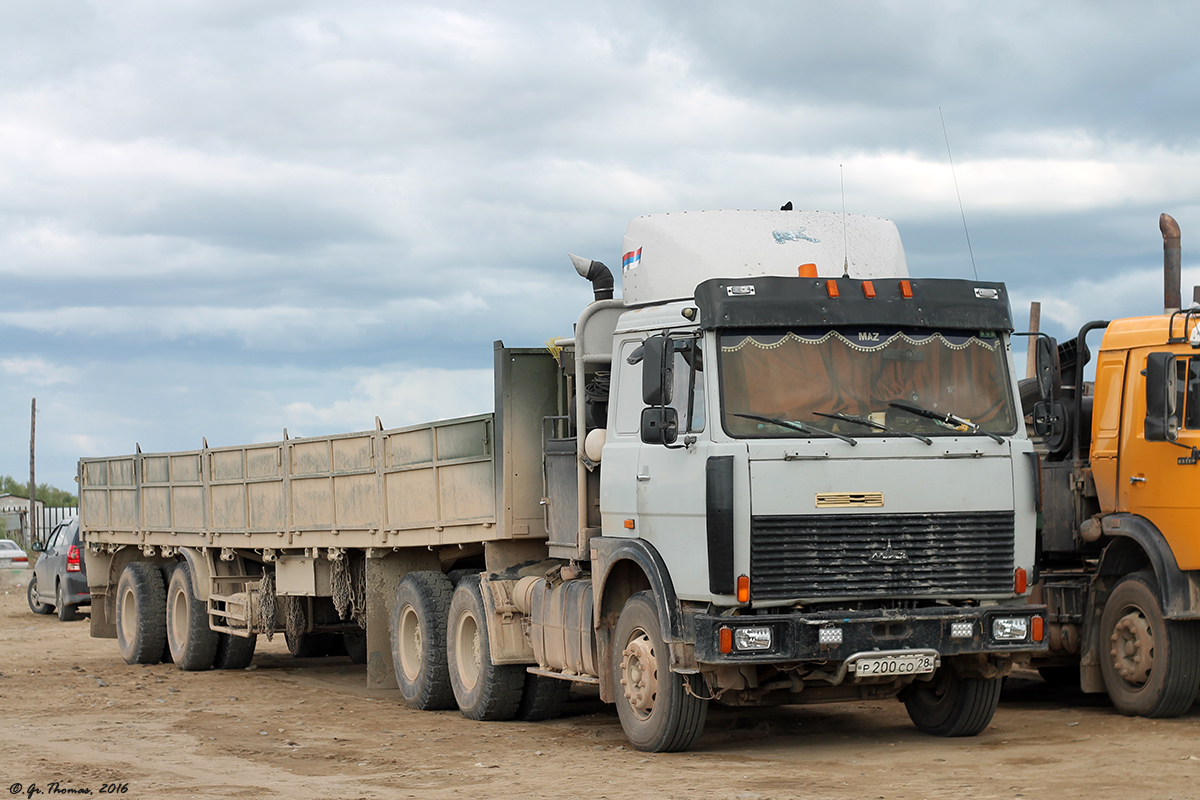 Амурская область, № Р 200 СО 28 — МАЗ-6422 (общая модель)