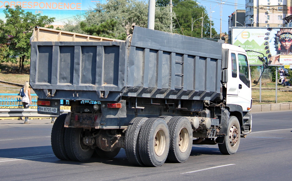 Одесская область, № ВН 8705 НВ — Isuzu Giga CYZ