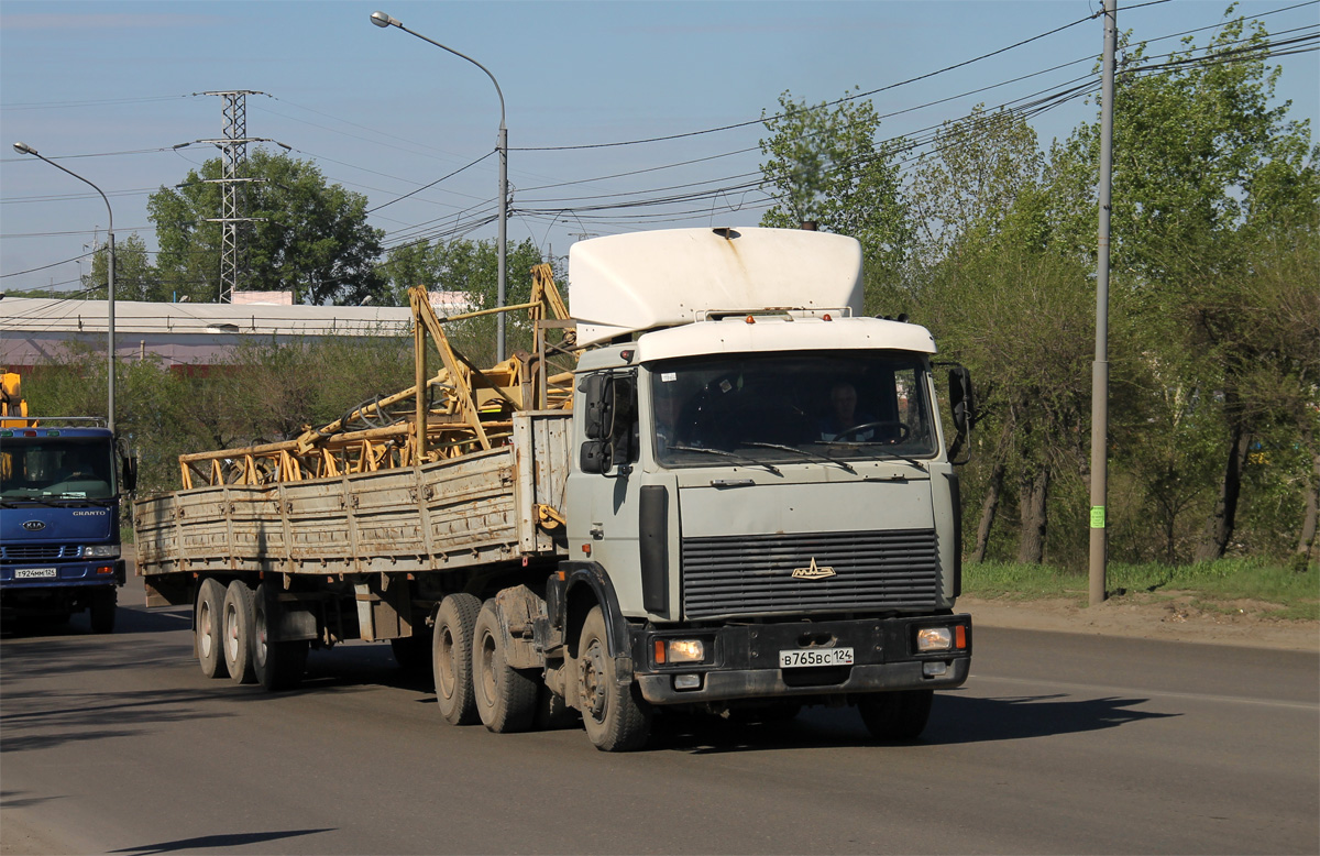 Красноярский край, № В 765 ВС 124 — МАЗ-642208