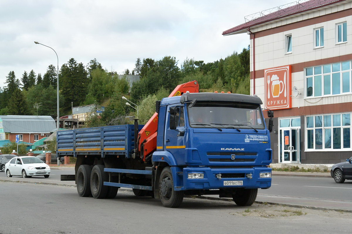 Свердловская область, № В 011 ВС 196 — КамАЗ-65117-N3