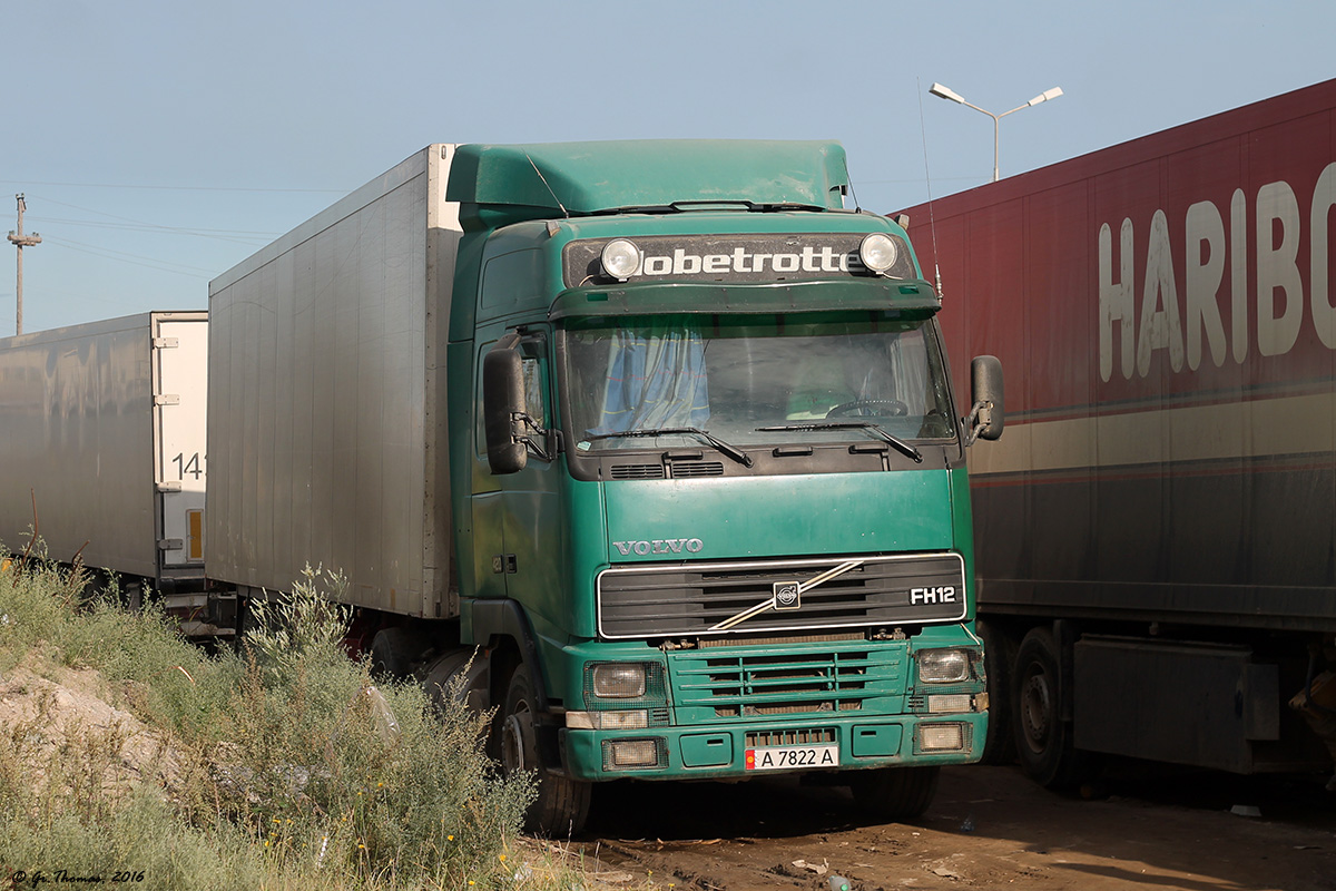 Киргизия, № A 7822 A — Volvo ('1993) FH12.420