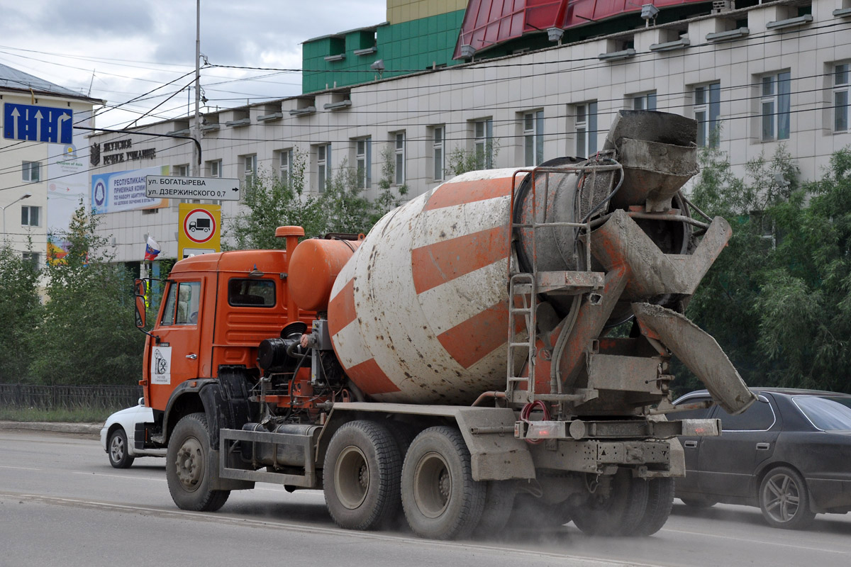 Кемеровская область, № К 700 СА 42 — КамАЗ-53229-15 [53229R]