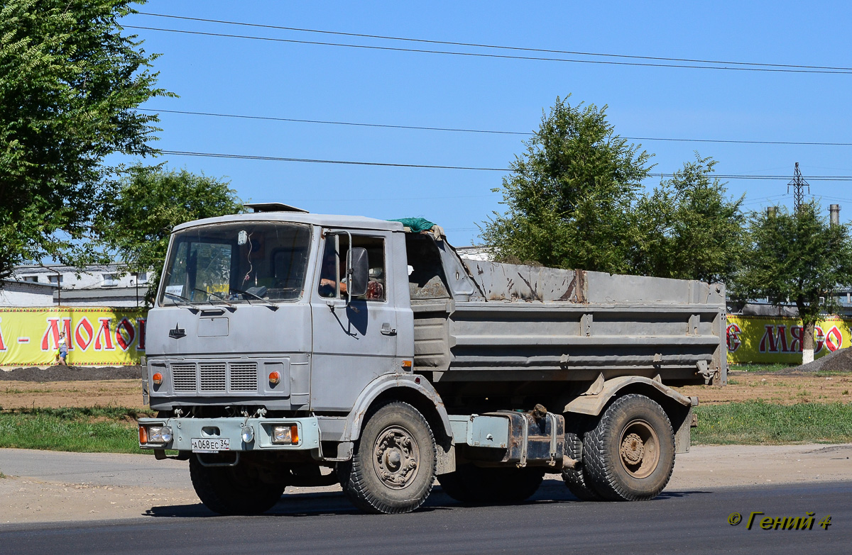 Волгоградская область, № А 068 ЕС 34 — МАЗ-5551 [555100]