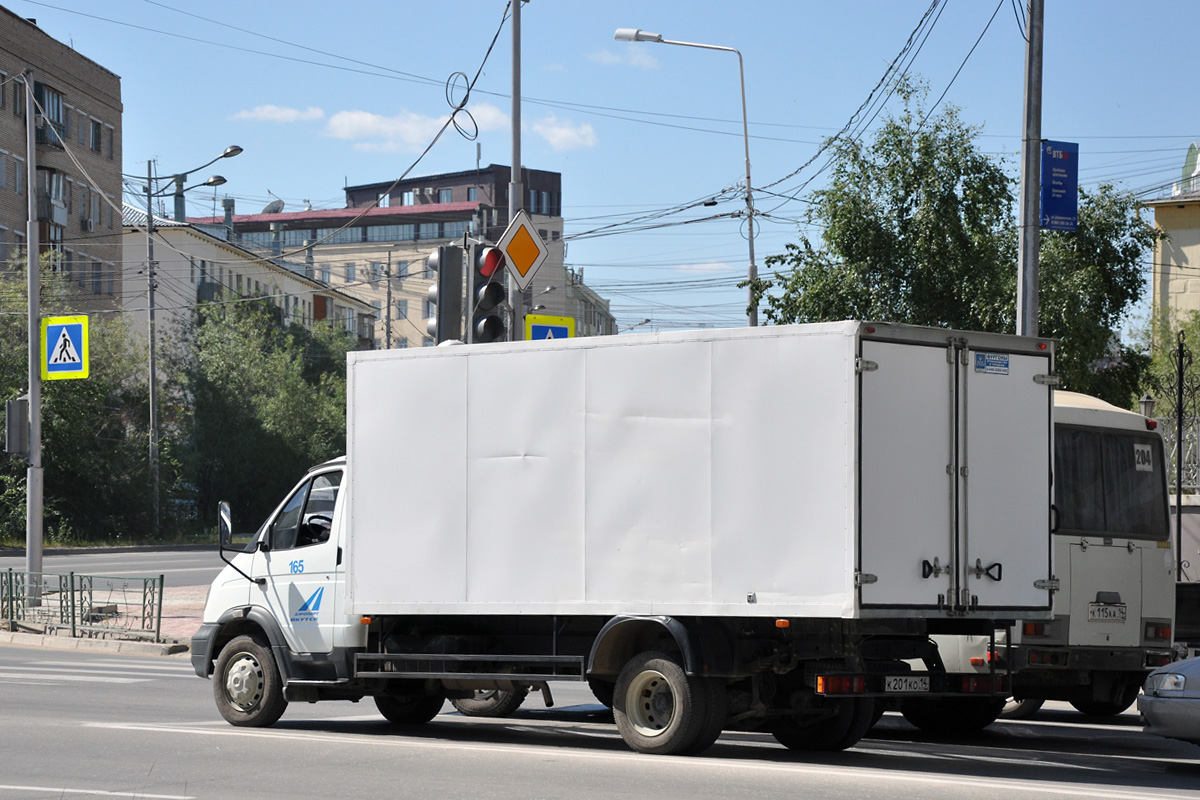 Саха (Якутия), № 165 — ГАЗ-33106 "Валдай"