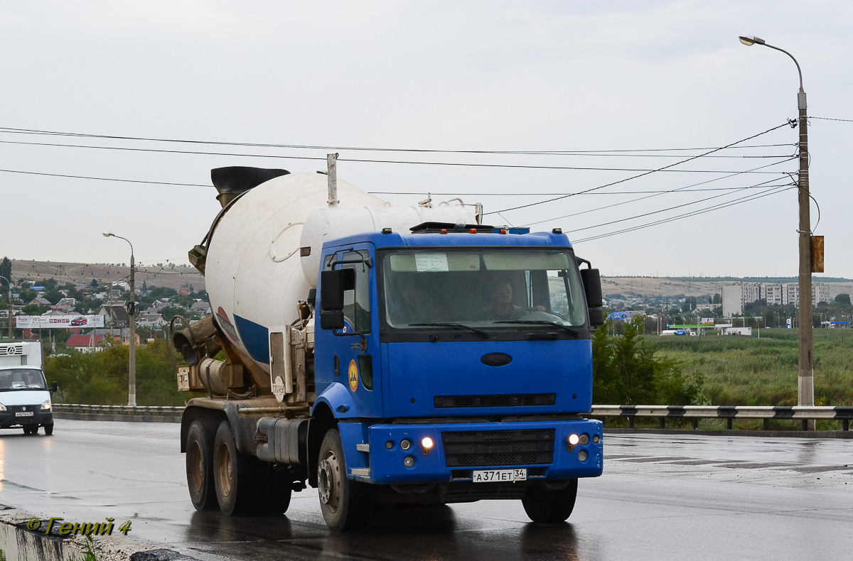 Волгоградская область, № А 371 ЕТ 34 — Ford Cargo ('2003) 3430