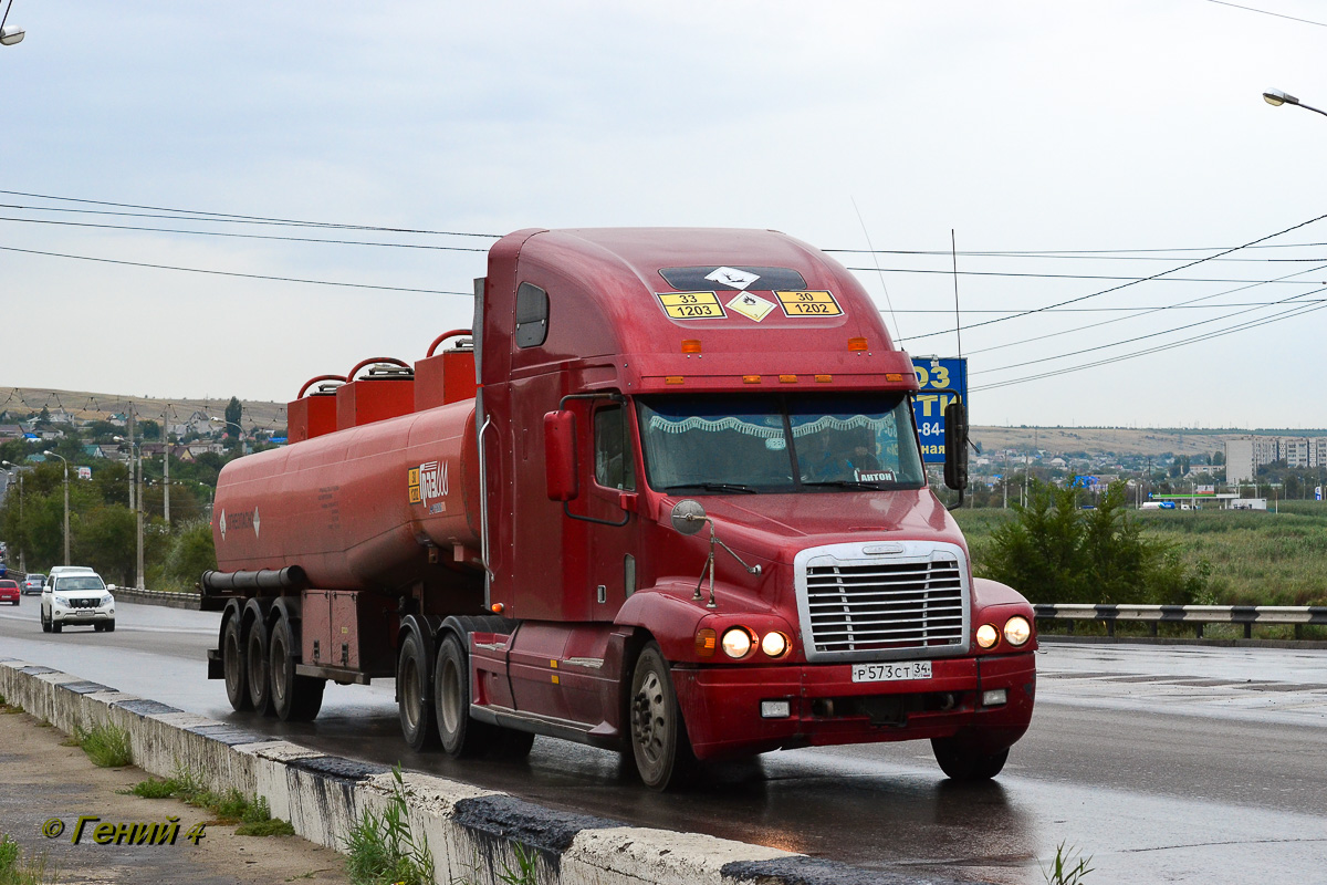 Волгоградская область, № Р 573 СТ 34 — Freightliner Century Class