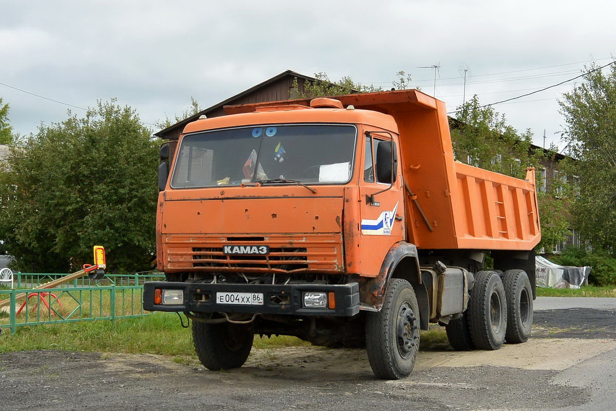 Ханты-Мансийский автоном.округ, № Е 004 ХХ 86 — КамАЗ-65111-01 [65111A]