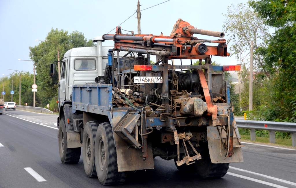 Ростовская область, № М 745 КН 161 — КамАЗ-43114-15 [43114R]