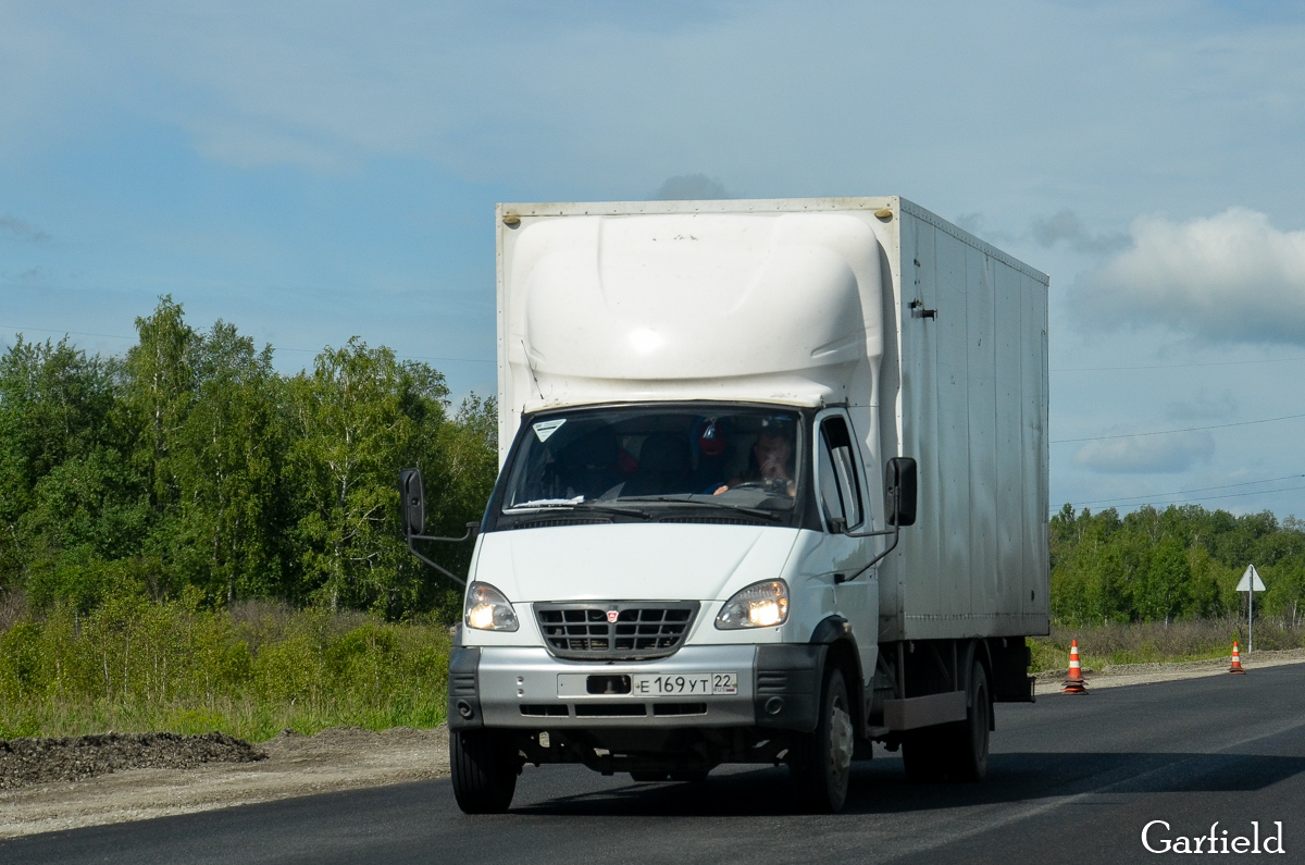 Алтайский край, № Е 169 УТ 22 — ГАЗ-33106 "Валдай"